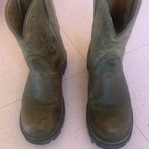 Fat Baby Ariat Boots size 8.5 or 9